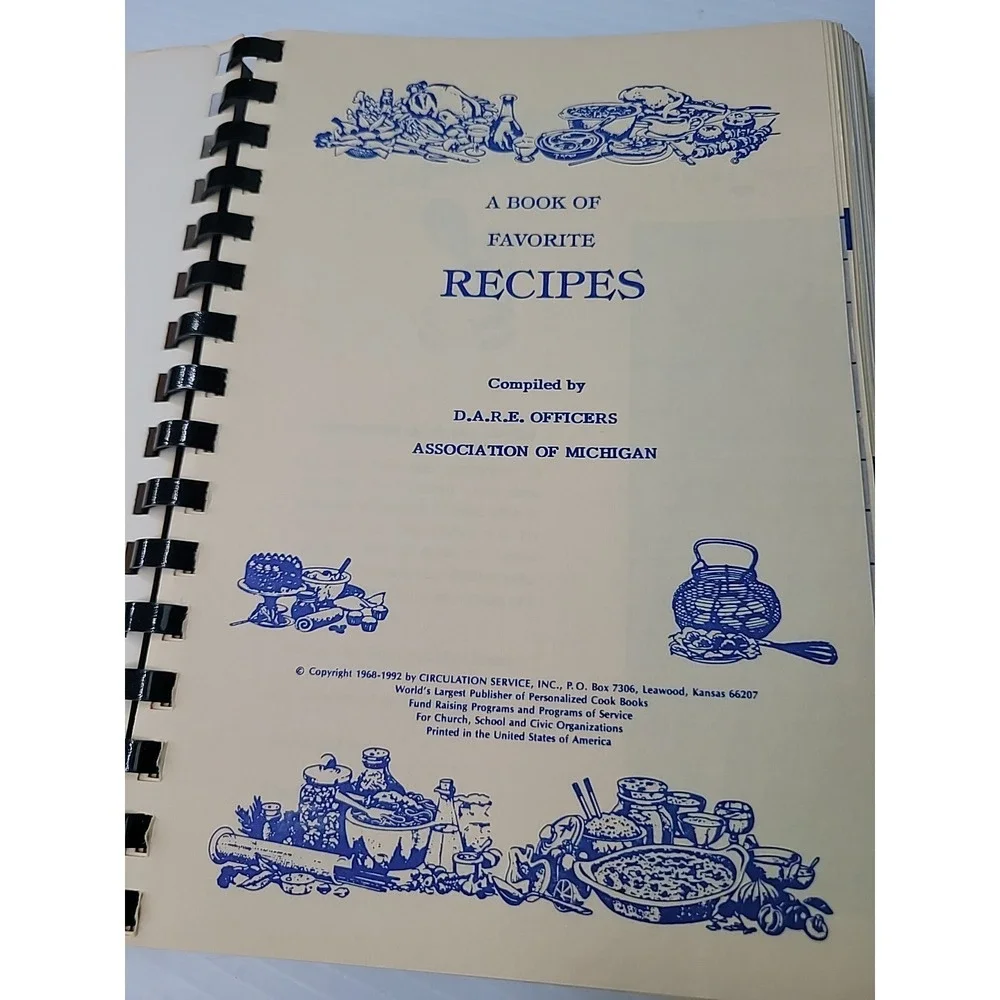 D.A.R.E. Cookbook D.A.R.E. Police Officers Michigan Paperback 1992 Recipes Nice